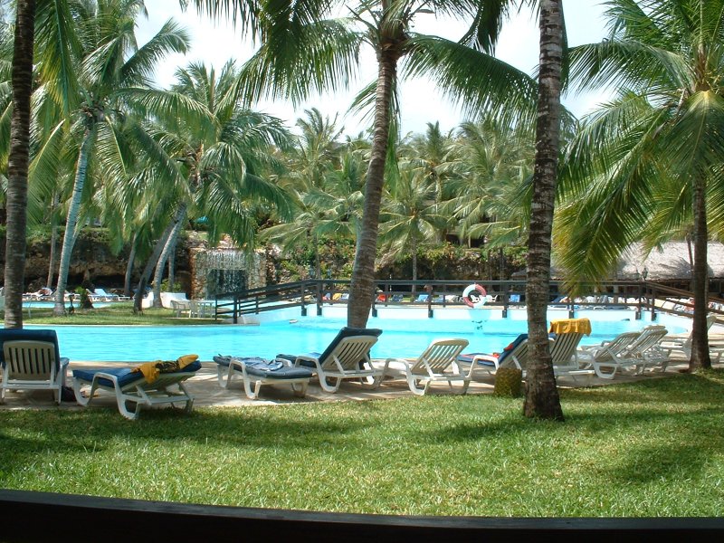 gal/Honeymoon/Mombasa and around/DSCF0027.JPG